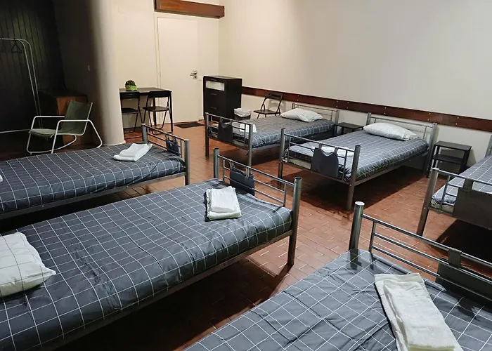 Private Dowtown Batalha Πανσιόν