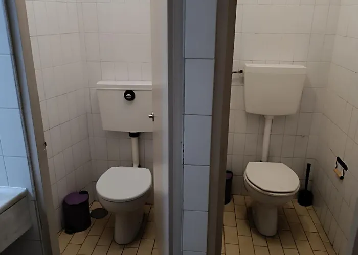 Private Dowtown Batalha Penzion *